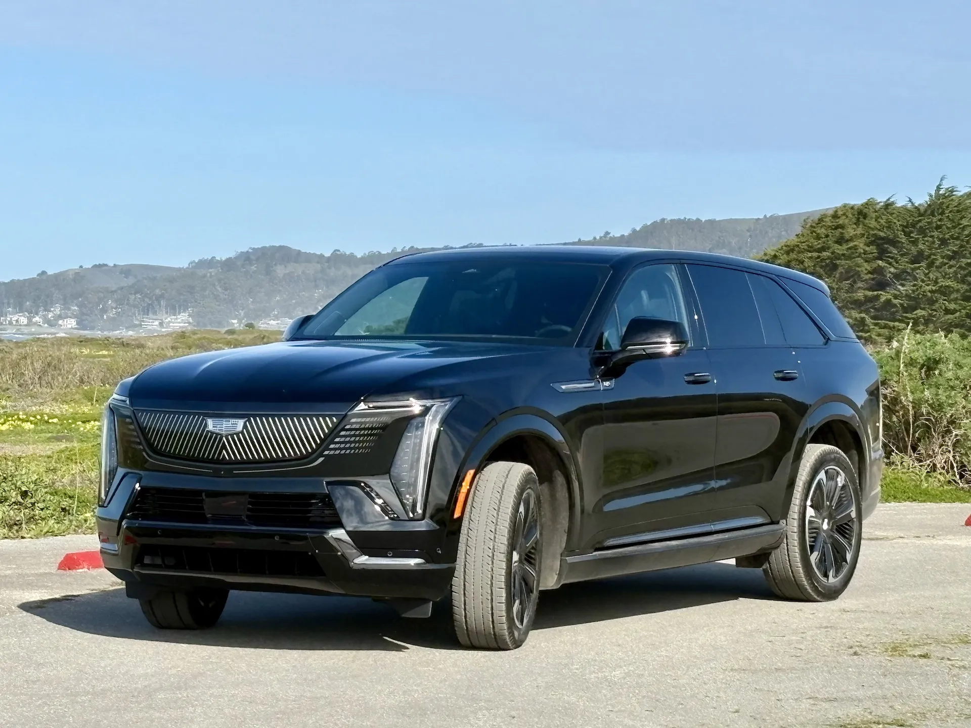 The Electric Evolution: A Deep Dive into the 2025 Cadillac Escalade IQ