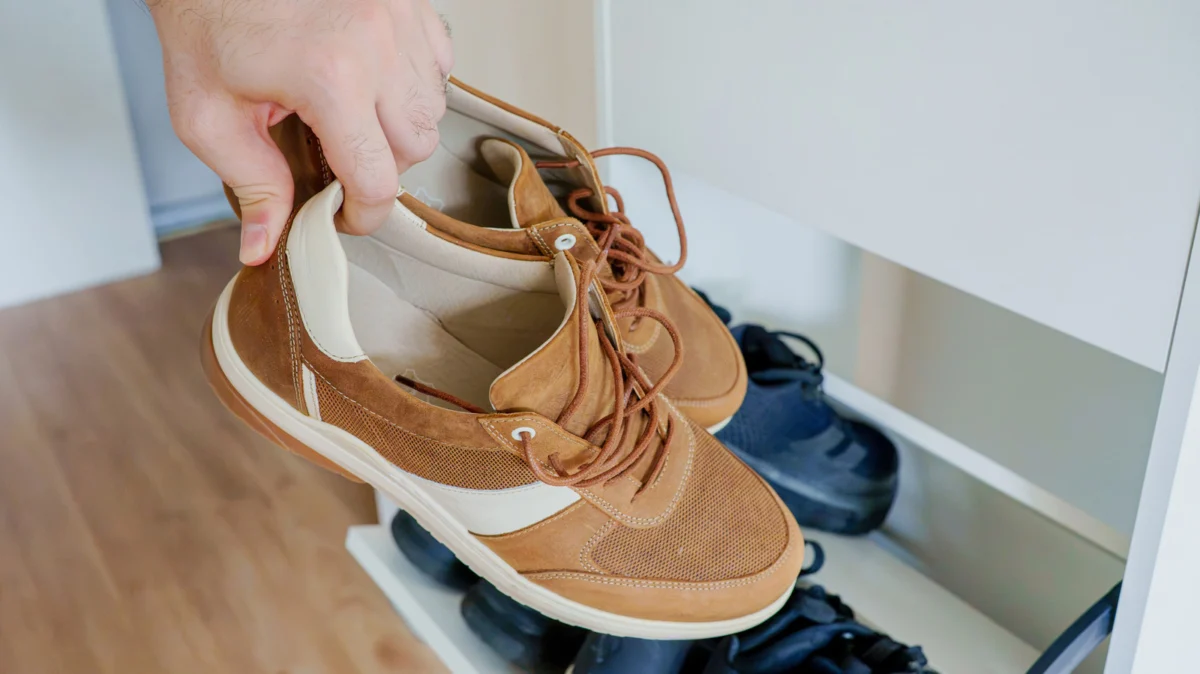 Beyond the Pile: How Vertical Storage is Revolutionizing Home Organization