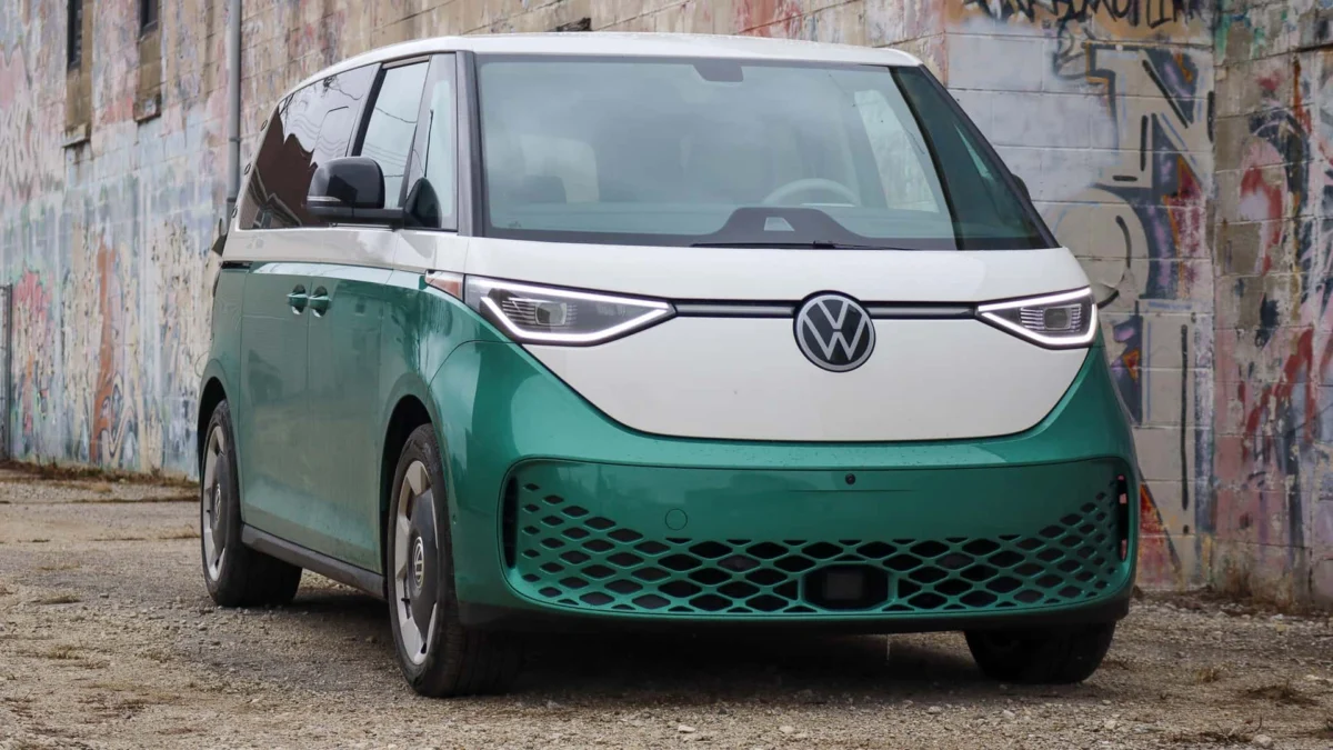 Beyond the Retro Charm: Volkswagen Rethinks the Future of the Iconic ID. Buzz