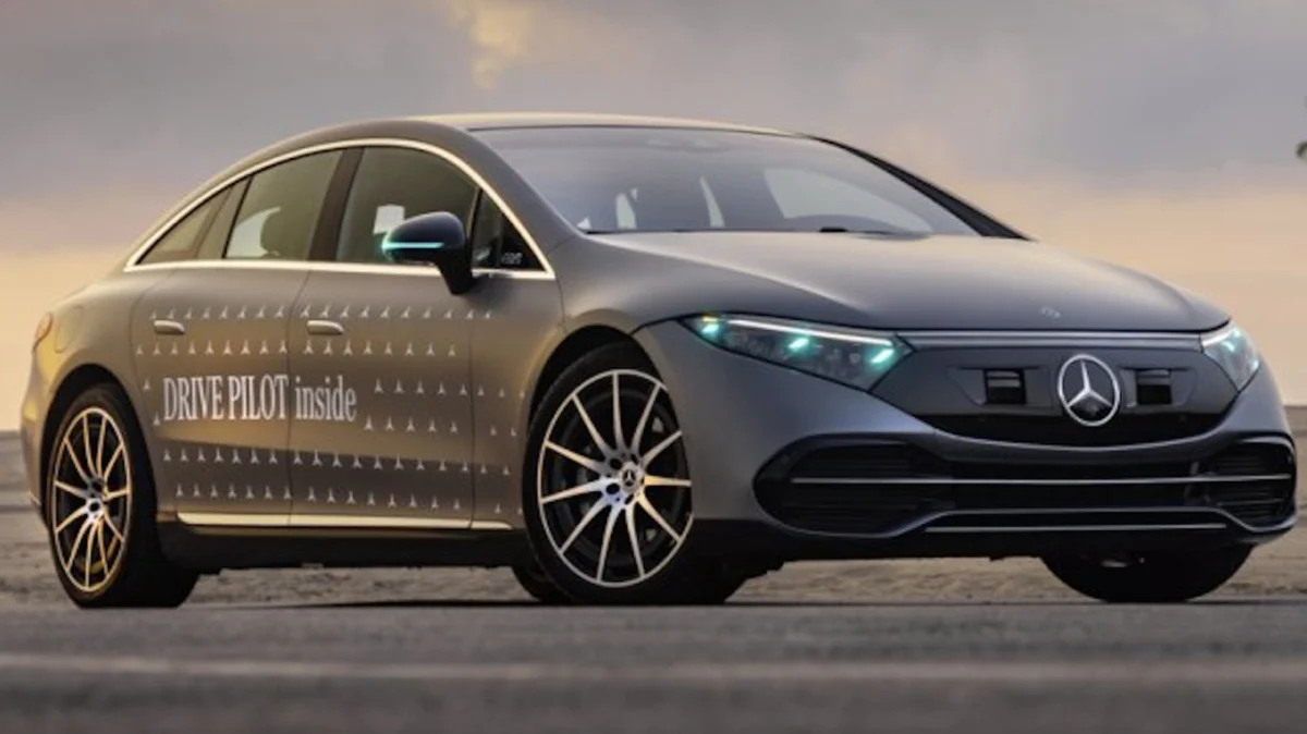 Regulatory Evolution: NHTSA Proposes Major Lighting Overhaul for Autonomous Vehicles
