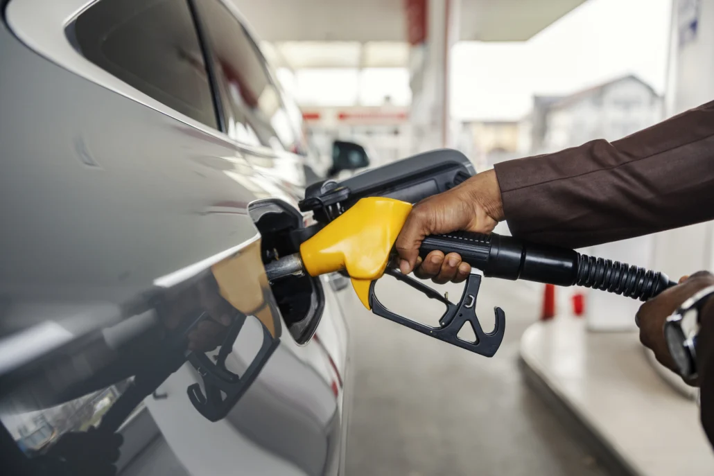 The Great Rollback: Administration’s Fuel Economy Decision Sparks Consumer Outcry Amid Energy Crisis