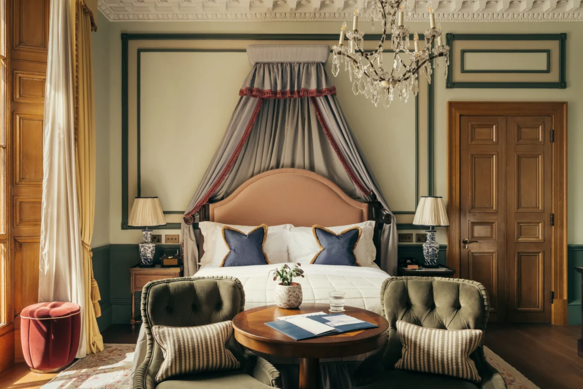The Renaissance of the Royal Mile: Edinburgh’s Hospitality Evolution